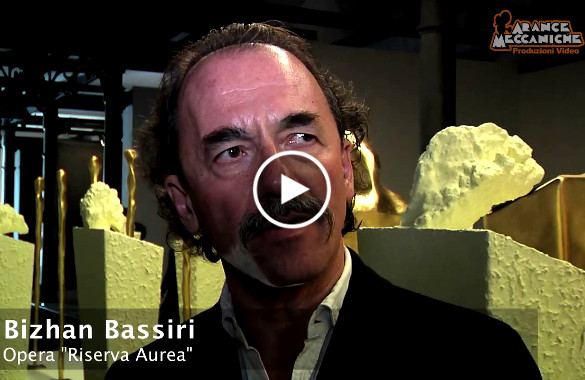 Video realizzato da Arance Meccaniche per la mostra dello scultore-poeta Bizhan Bassiri